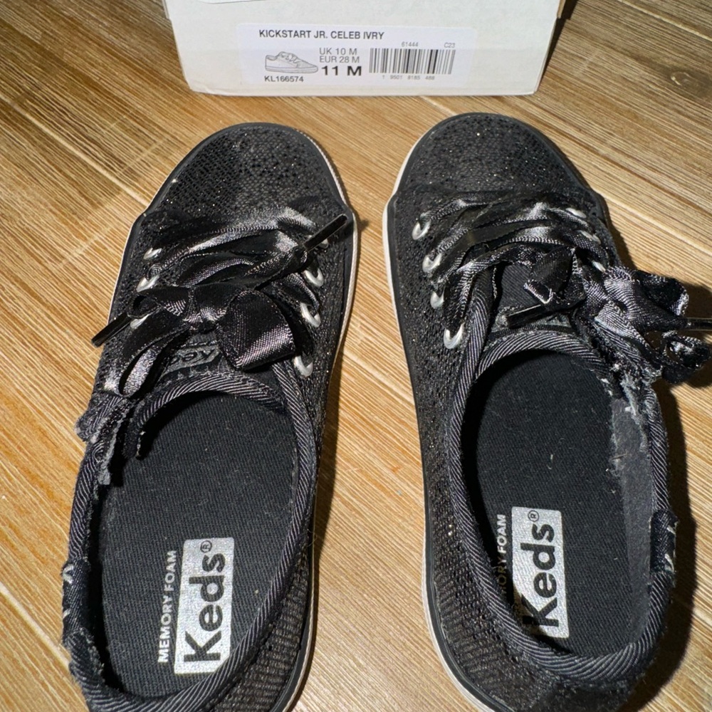CELEBRATION KEDS - Picture 3 of 7